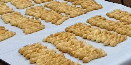 Orange Koulourakia